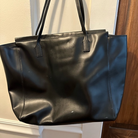 Large Kate Spade Tote - Picture 3 of 4